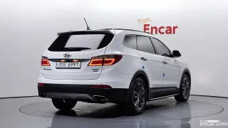 Hyundai Grand Santa Fe (Maxcruz)