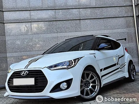 Hyundai Veloster