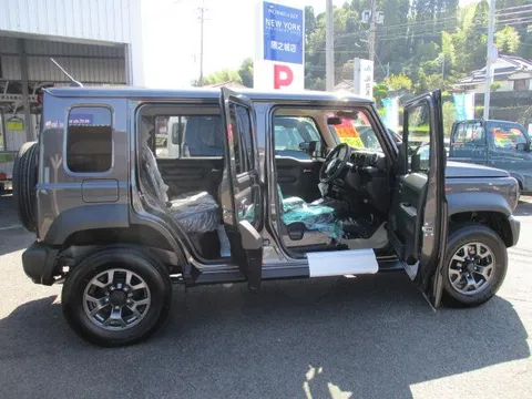 Suzuki Jimny Nomade