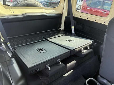 Suzuki Jimny Sierra