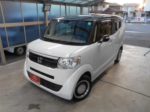 Honda N-BOX Slash