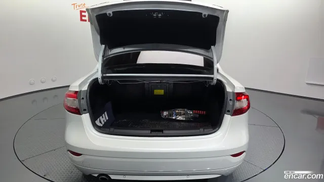 Renault SM3