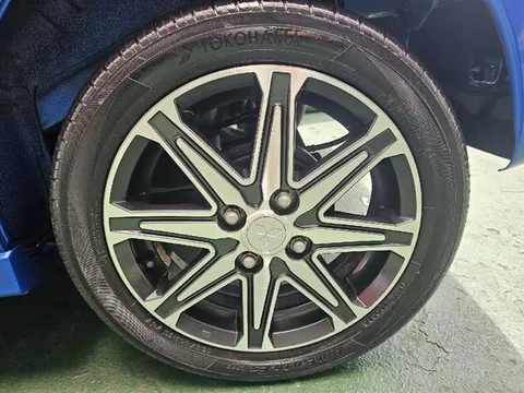 Mitsubishi eK Space Custom
