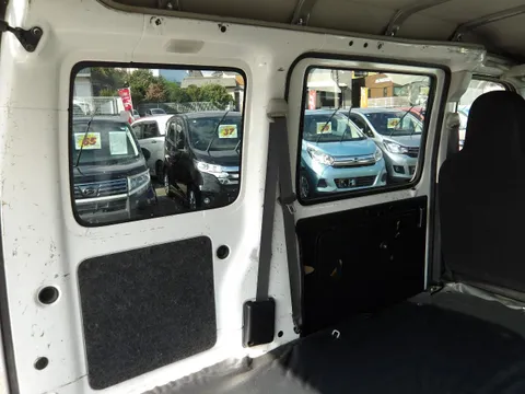 Toyota Pixis Van