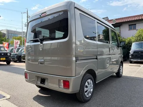 Suzuki Every