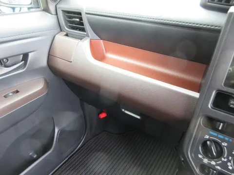 Subaru Justy