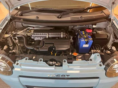 Daihatsu Mira Tocot