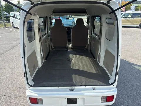 Nissan Clipper