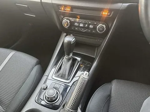 Mazda Axela Sport