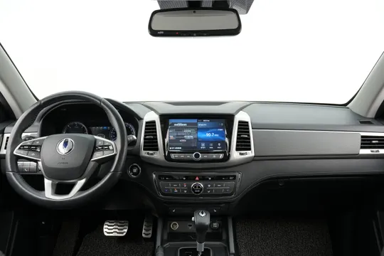 SsangYong Rexton Sports