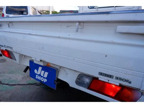 Nissan Clipper Truck