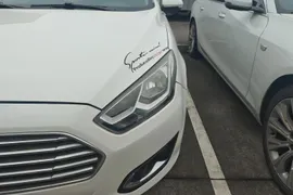 Ford Escort