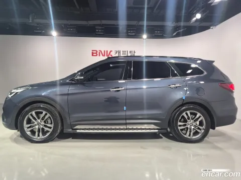 Hyundai Grand Santa Fe (Maxcruz)