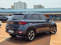 Hyundai Venue