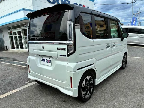 Suzuki Spacia Custom