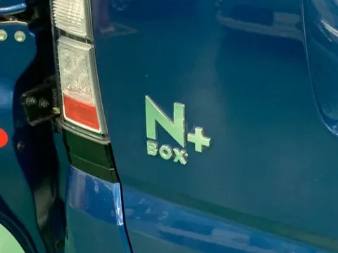 Honda N-BOX Plus