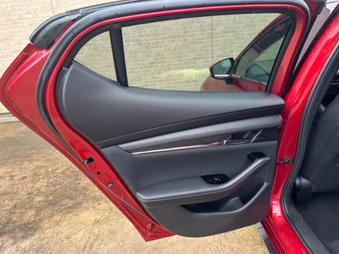 Mazda MAZDA3 Fastback