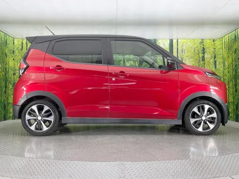Mitsubishi eK X