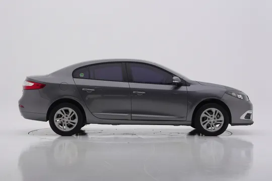 Renault SM3