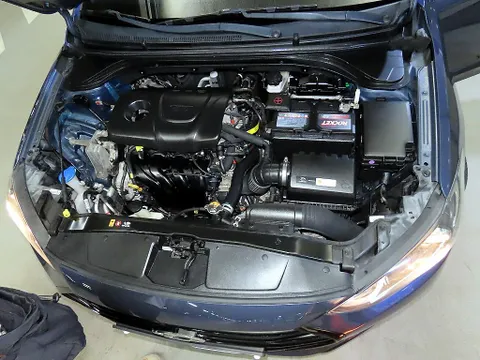 Hyundai Elantra (Avante)