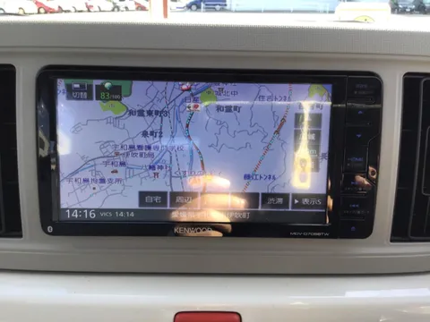 Daihatsu Mira Tocot
