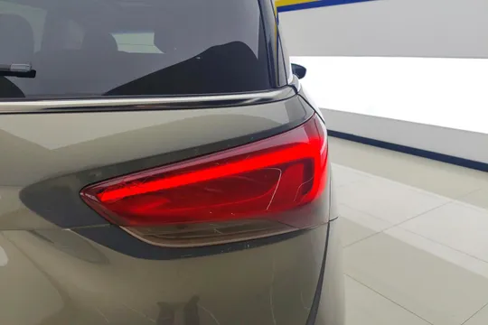 Buick GL6