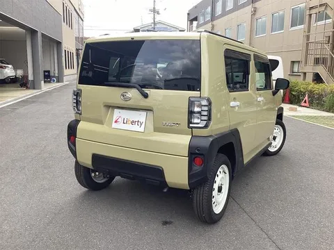 Daihatsu Taft