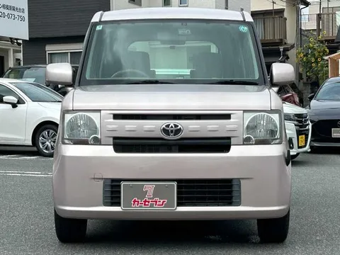 Toyota Pixis Space