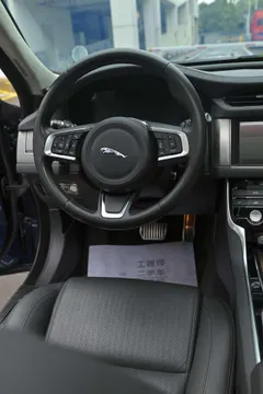 Jaguar XFL
