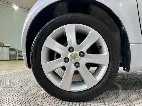 Mitsubishi I