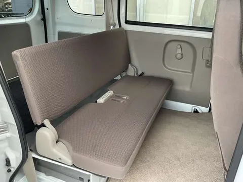 Nissan Clipper