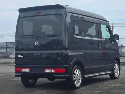 Nissan Clipper Rio