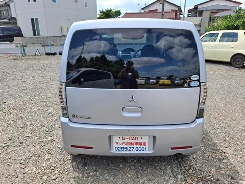 Mitsubishi eK Wagon