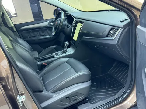 Roewe RX5