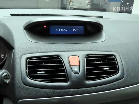Renault SM3