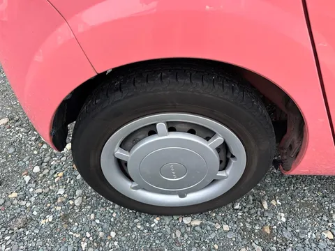 Daihatsu Mira Tocot
