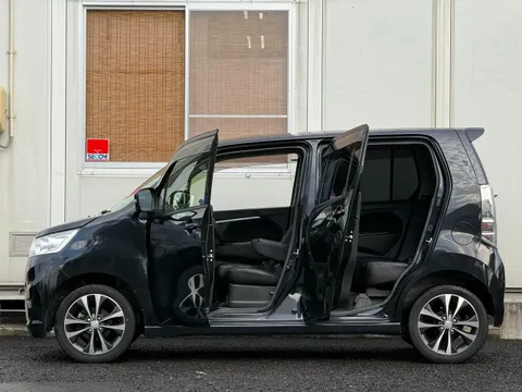 Suzuki Wagon R Stingray
