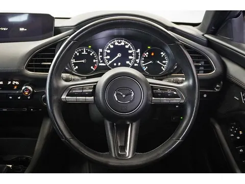 Mazda MAZDA3 Fastback
