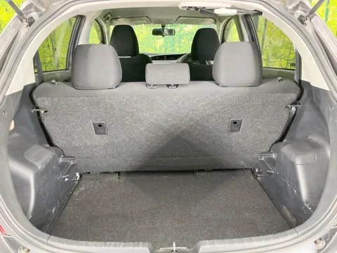 Toyota Yaris (Vitz)