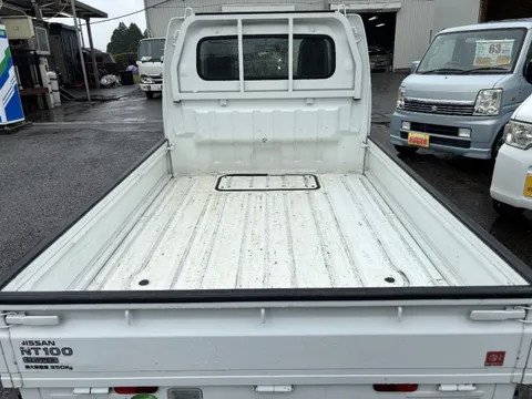 Nissan Clipper Truck