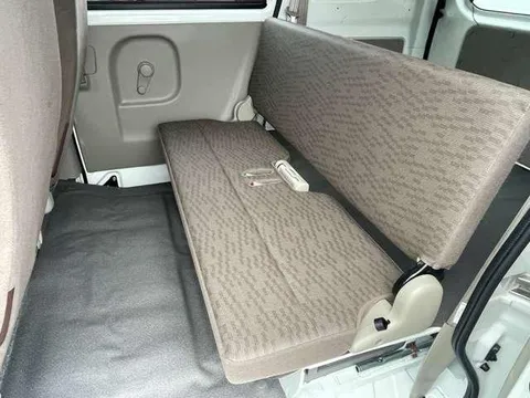 Mitsubishi Minicab Van