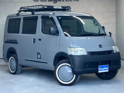 Toyota TownAce Van