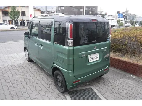 Suzuki Spacia