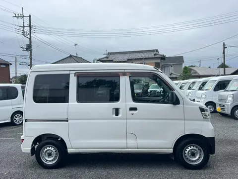 Daihatsu Hijet Cargo