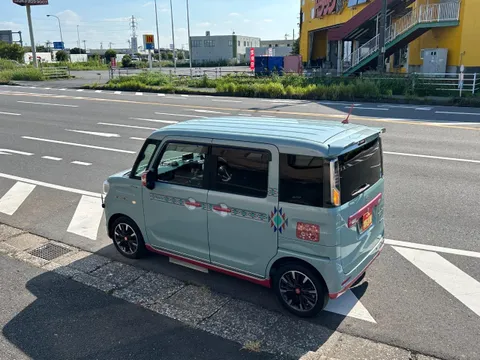 Suzuki Spacia