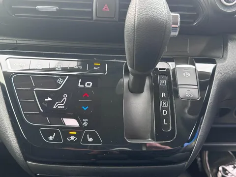 Mitsubishi eK X