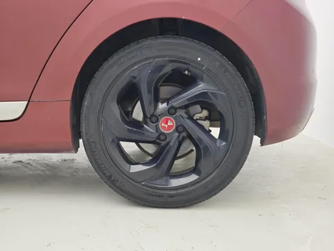 DS 4S