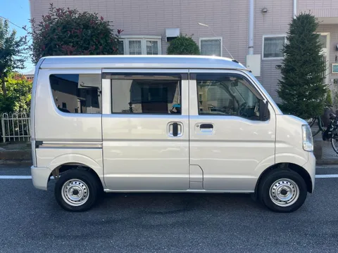 Nissan Clipper