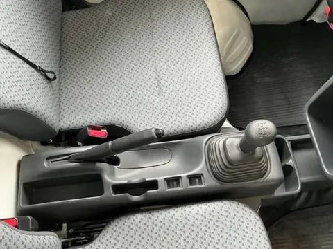 Nissan Clipper Truck