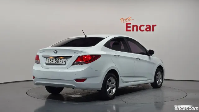Hyundai Accent